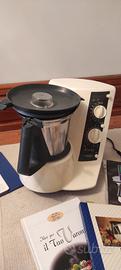 Bimby Vorwerk TM21 con Varoma + libretto istruzion