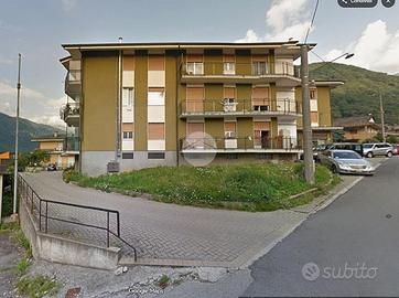3 LOCALI A SPARONE