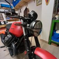 MotoGuzzi V7 850 Stone
