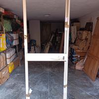 porta in alluminio e vetro 