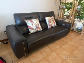 Divano poltrone sofà con relax