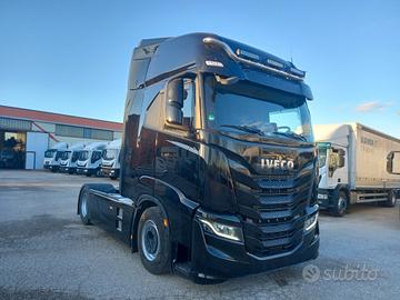 IVECO AS440ST / S-WAY 570 (C10)