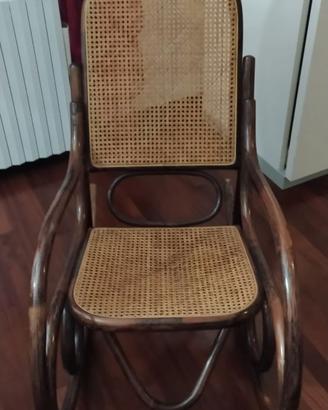 Sedia a Dondolo in legno e paglia di Vienna