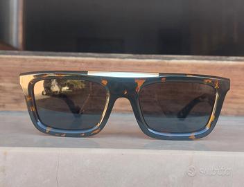 occhiali sole Burberry 