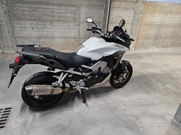honda crossrunner 800