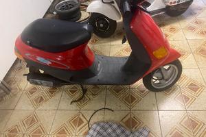 Piaggio zip leggere descrizione