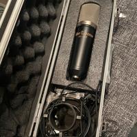 Microfono a condensazione da studio