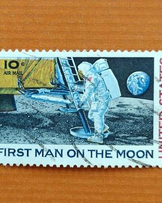 Filatelia: first man on the moon