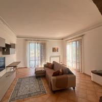 Villa con piscina a 150 euro al giorno