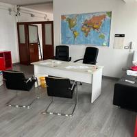 ampio locale ad uso artigianale/ufficio