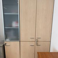Armadio ufficio con ante + 3 cassettiere coordinat