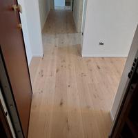 Parquet maxiplancia rovere con nodi Reggio Emilia