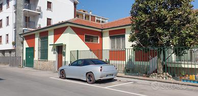 Racconigi - Villa 200 mq - Terrazzo - Giardino