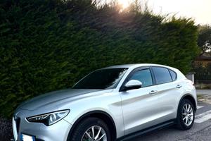 Alfa romeo stelvio
