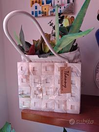 borsa secchiello con fiori artigianali