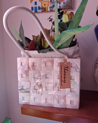 borsa secchiello con fiori artigianali