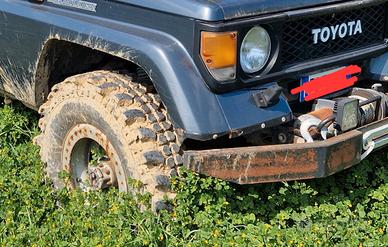 toyota land cruiser lj70