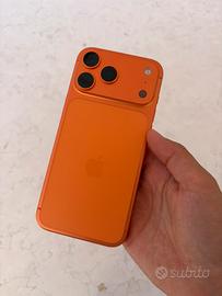 iPhone 17 pro max arancione