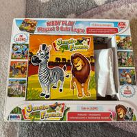 Sei puzzle da comporre con 9 cubi in legno