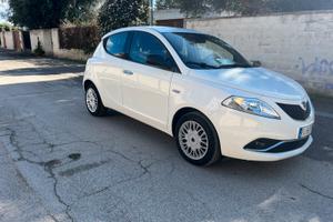 Lancia Ypsilon 1.2 GPL