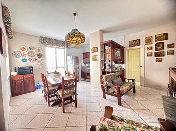 5 LOCALI A MARANO DI NAPOLI