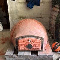 Forno a legna per pizze in terra cotta