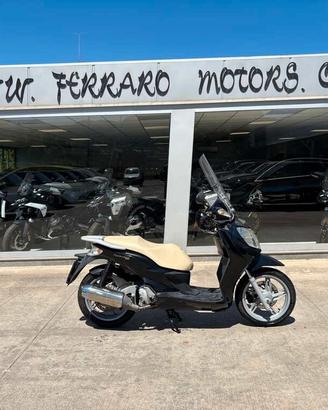 Malaguti Password 250 2005/ KM 13.000 Tuo a solo 1