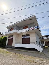 CASA INDIPENDENTE A LONATE POZZOLO