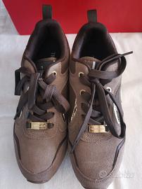 Trussardi 