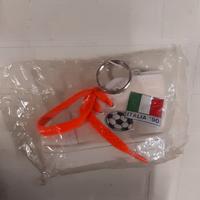 Portachiavi a forma di scarpa Italia '90