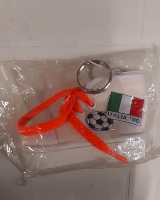 Portachiavi a forma di scarpa Italia '90