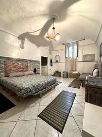 MONOLOCALE A TORRE DEL GRECO