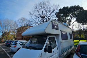 Camper 5 posti mansardato