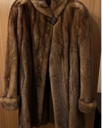 Cappotto lungo in pelliccia di visone