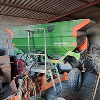Spandiconcime Amazone ZA-M 1501