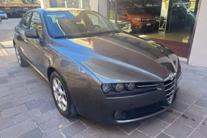 ALFA ROMEO 150 1.9 JTDm 16V Distinctive