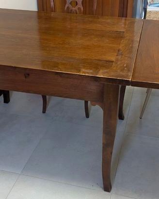 Tavolo in Legno Massello Allungabile con Cassetto