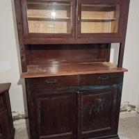 Credenza antica in legno