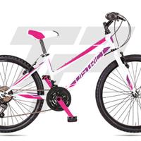 MBM District W con ruote da 24"