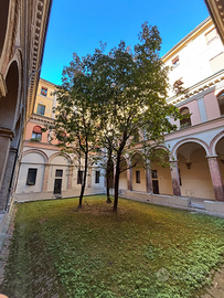 Zona ospedale sant'orsola,app.2doppie grandi