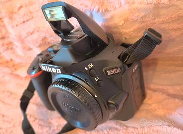 Nikon D5600 - 2.000 scatti