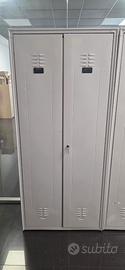 Armadio metallico 180x80x40 cm con ripiani e chiav