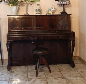 pianoforte verticale 