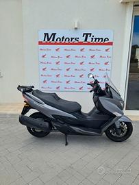 Suzuki Burgman 400 Abs