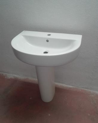 Lavabo con colonna