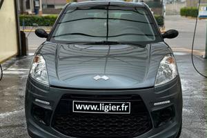 auto minicar ligier js50 come nella foto,