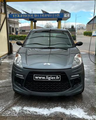 auto minicar ligier js50 come nella foto,