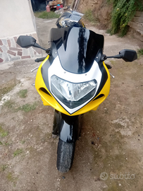 Suzuki gsxr 750