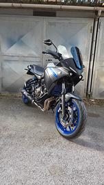 Yamaha Tracer 7 - full optional + Tris di valigie 
