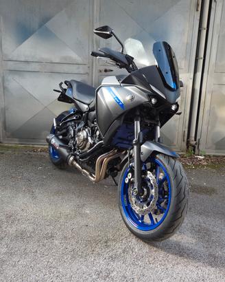 Yamaha Tracer 7 - full optional + Tris di valigie 